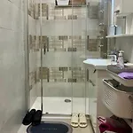 Center Point Apartman