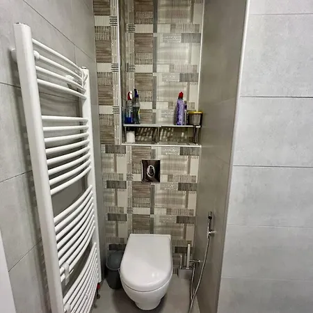 Apartment Center Point *