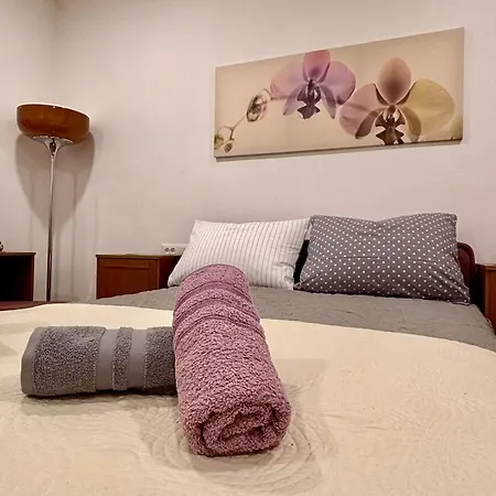 Center Point Apartment