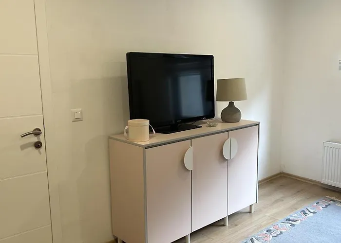 Center Point Διαμέρισμα